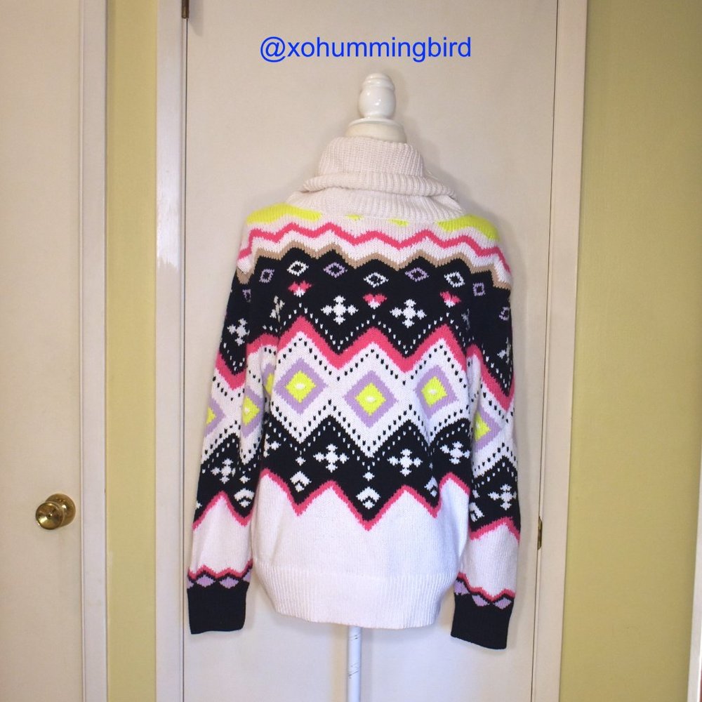 Alice + Olivia | Emmett Relaxed Fairisle Tunic Sweater - Picture 8 of 15